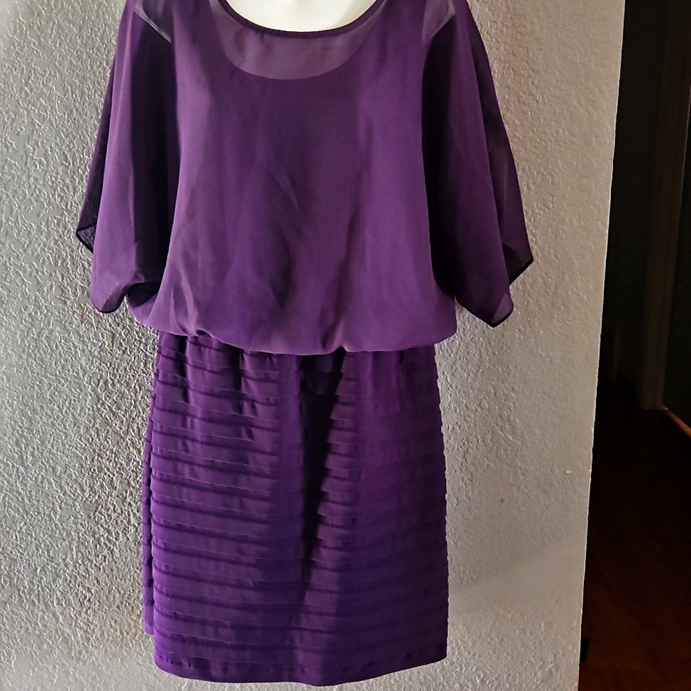 purple dress cold slevee size medium plum deep purple